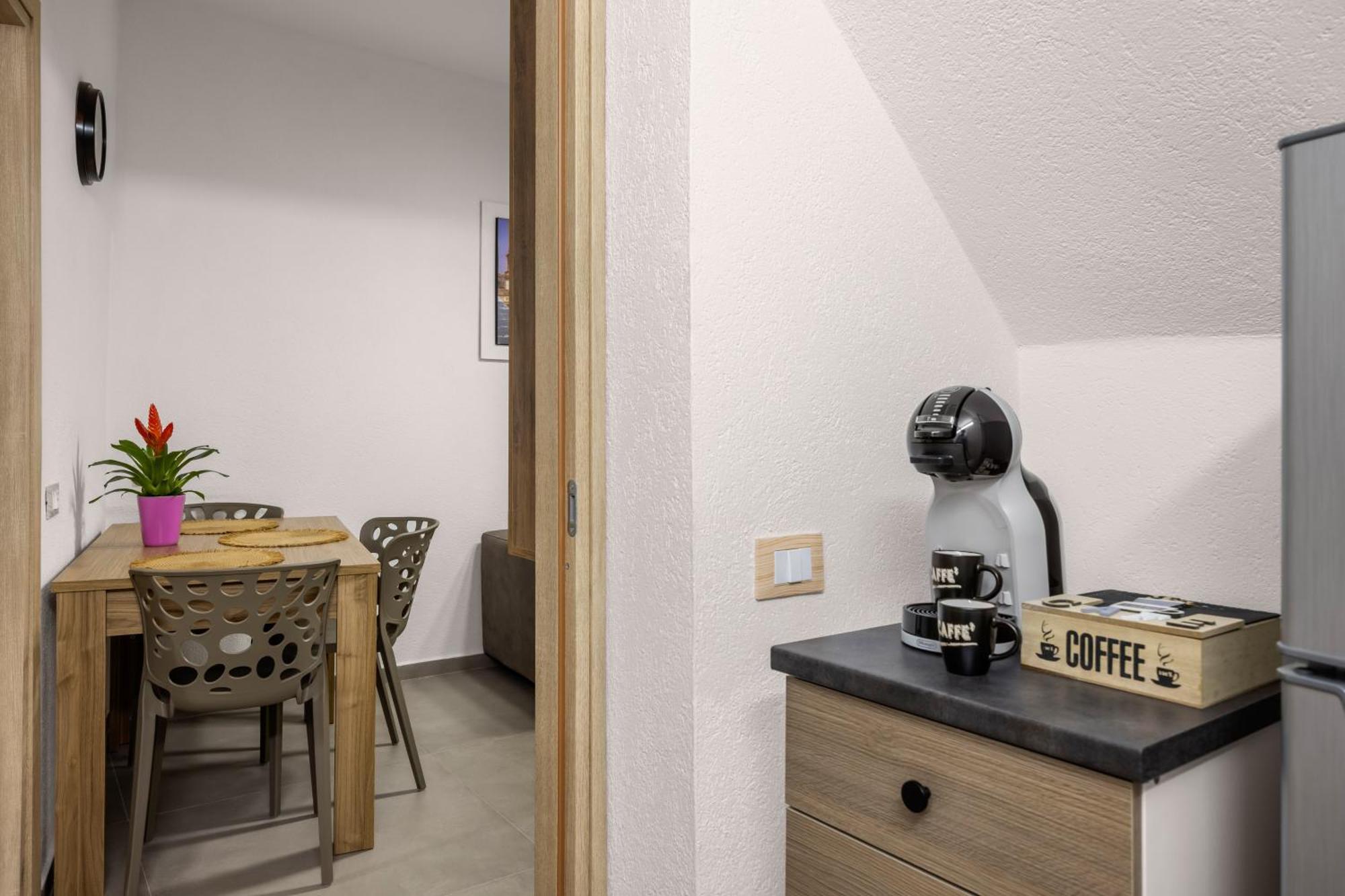 G E B Central Apartment Palermo Exterior photo