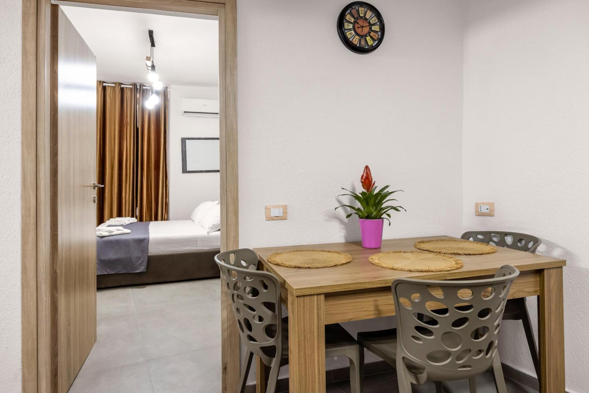 G E B Central Apartment Palermo Exterior photo